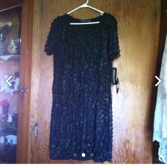 Large  black sparkle dress - Picture 3 of 3